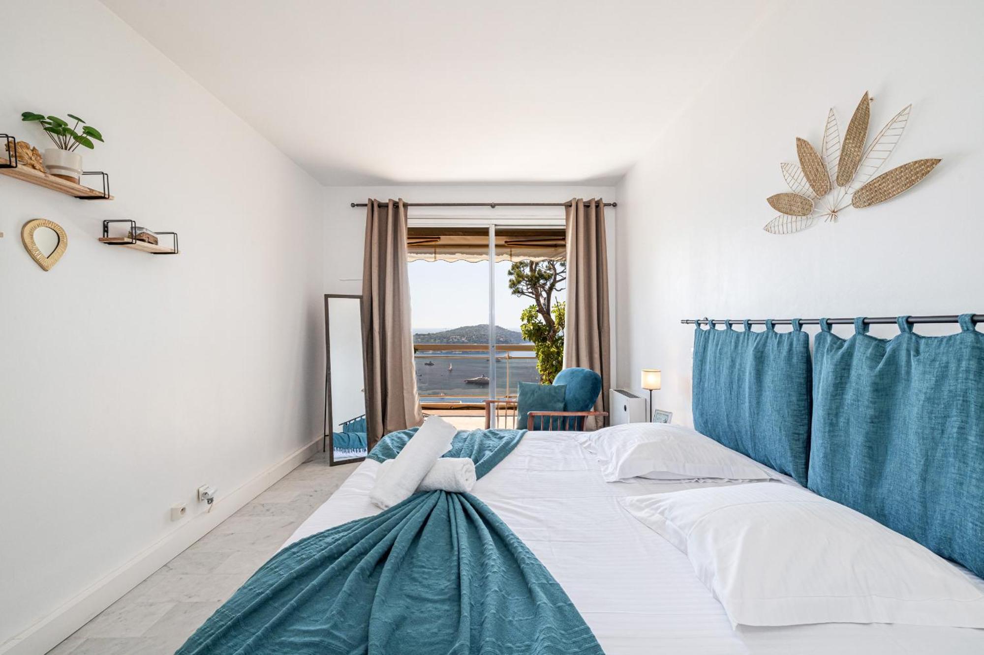Extraordinary Sea View - 1 Bdr With Ac Lägenhet Villefranche-sur-Mer Exteriör bild