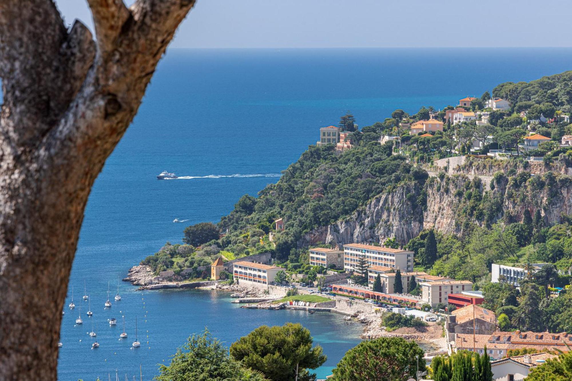 Extraordinary Sea View - 1 Bdr With Ac Lägenhet Villefranche-sur-Mer Exteriör bild