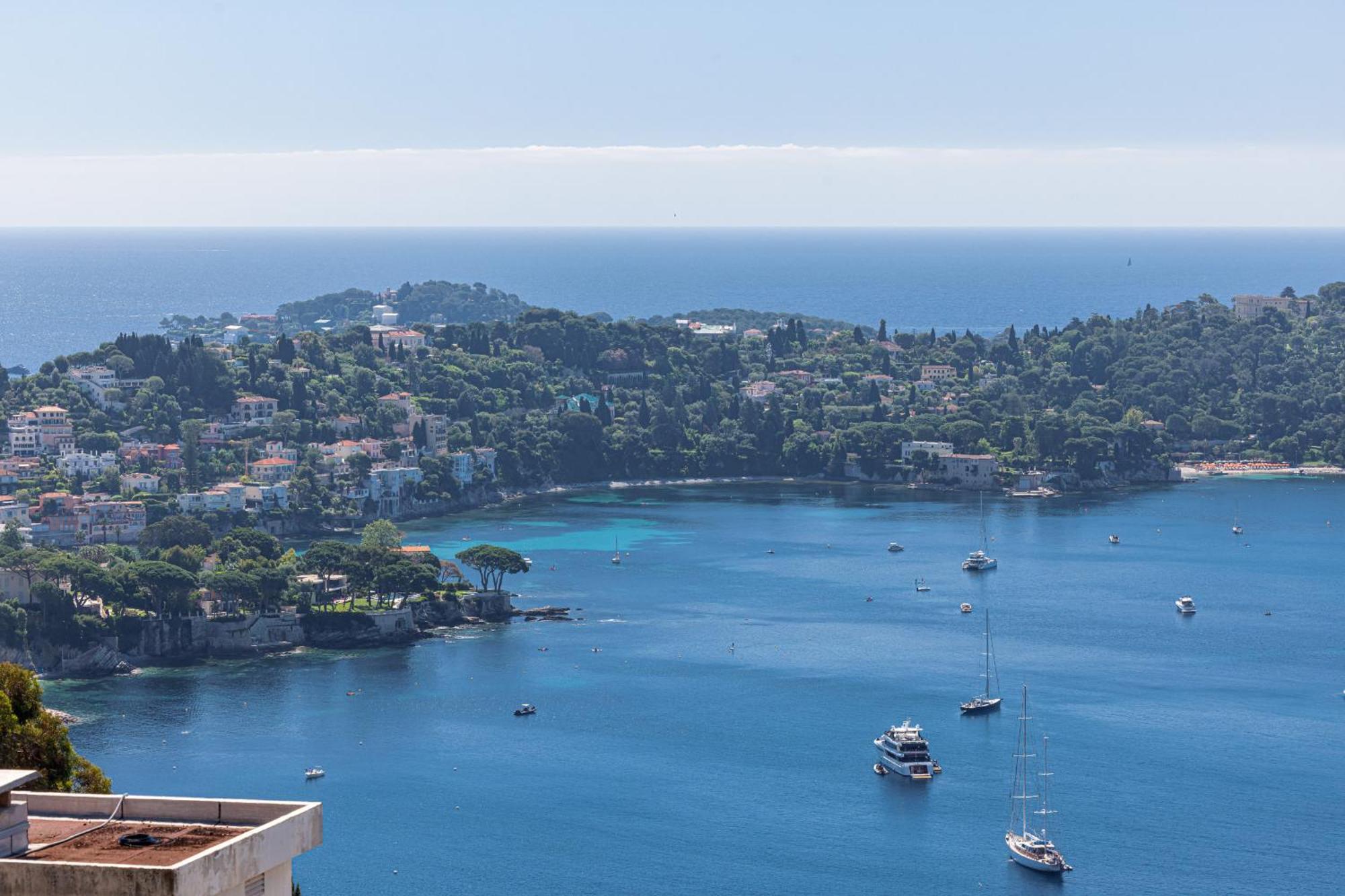 Extraordinary Sea View - 1 Bdr With Ac Lägenhet Villefranche-sur-Mer Exteriör bild
