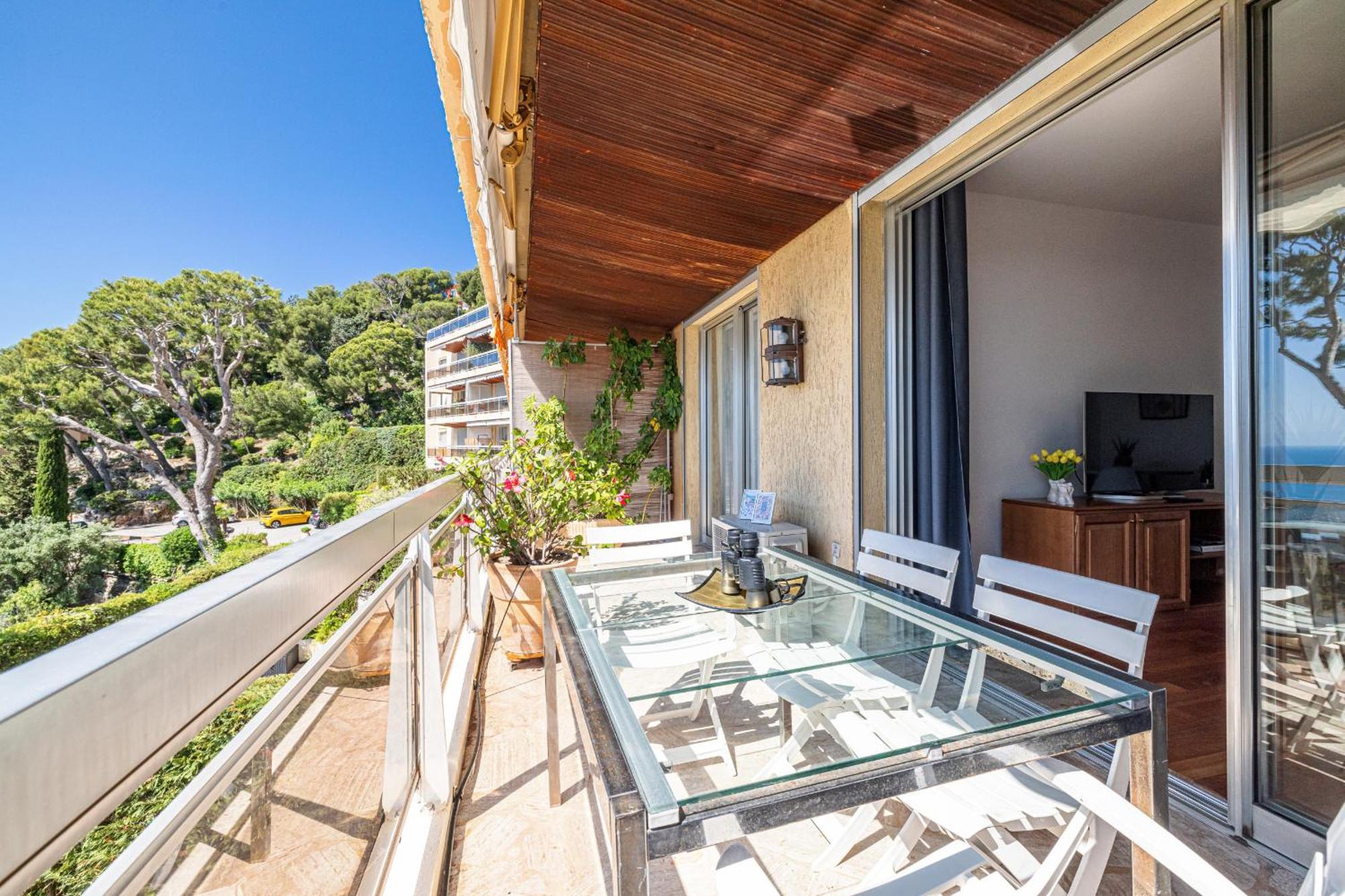 Extraordinary Sea View - 1 Bdr With Ac Lägenhet Villefranche-sur-Mer Exteriör bild