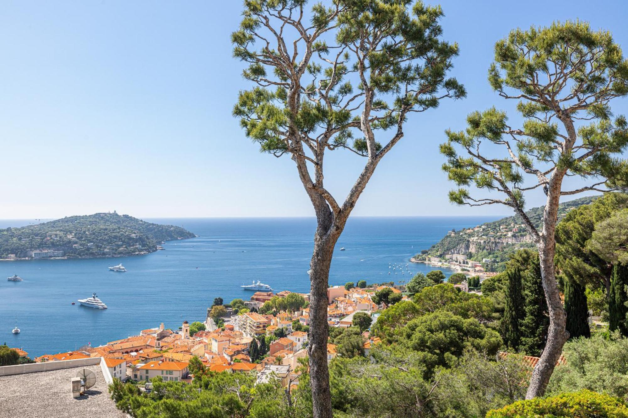 Extraordinary Sea View - 1 Bdr With Ac Lägenhet Villefranche-sur-Mer Exteriör bild