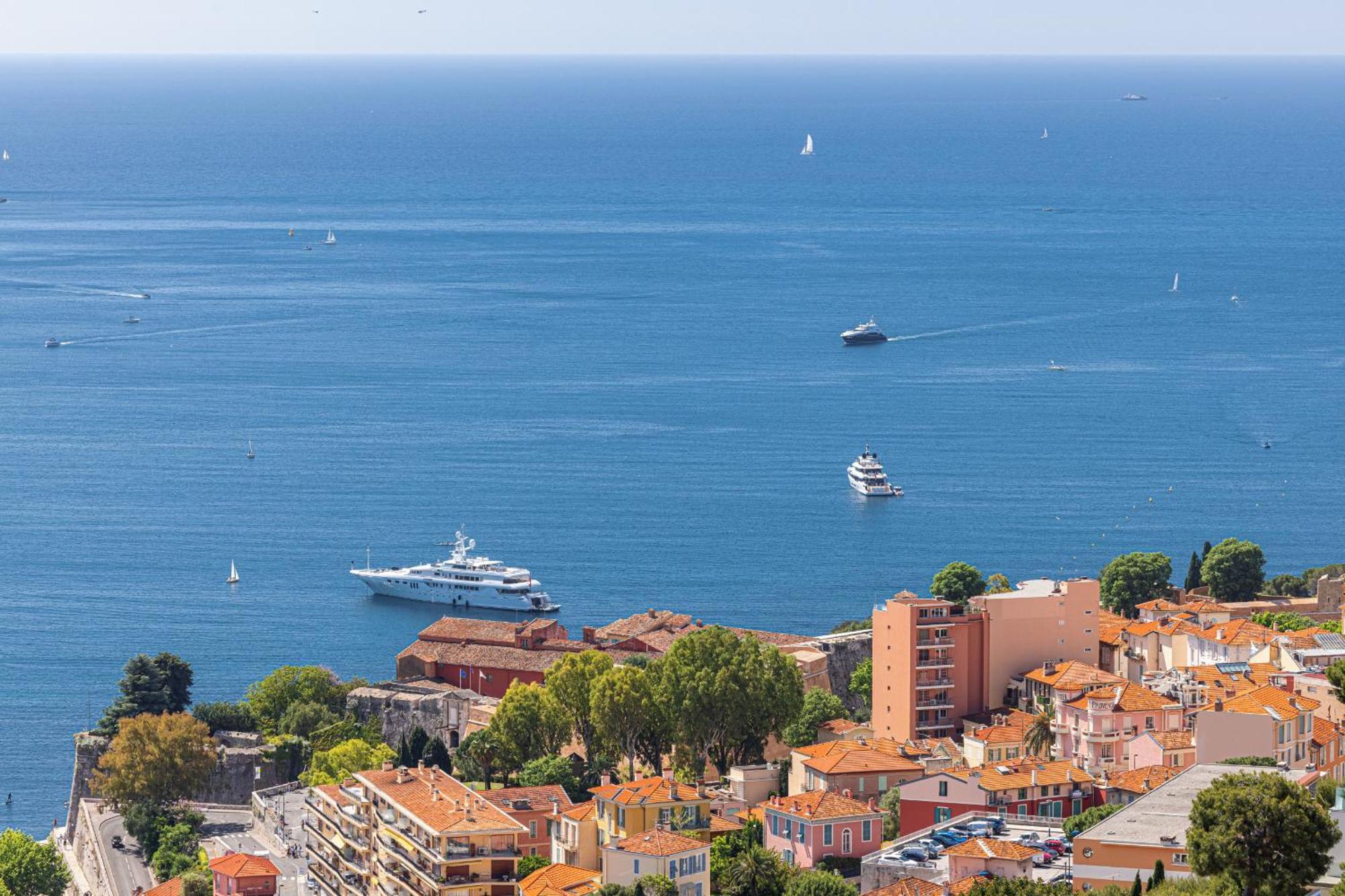 Extraordinary Sea View - 1 Bdr With Ac Lägenhet Villefranche-sur-Mer Exteriör bild