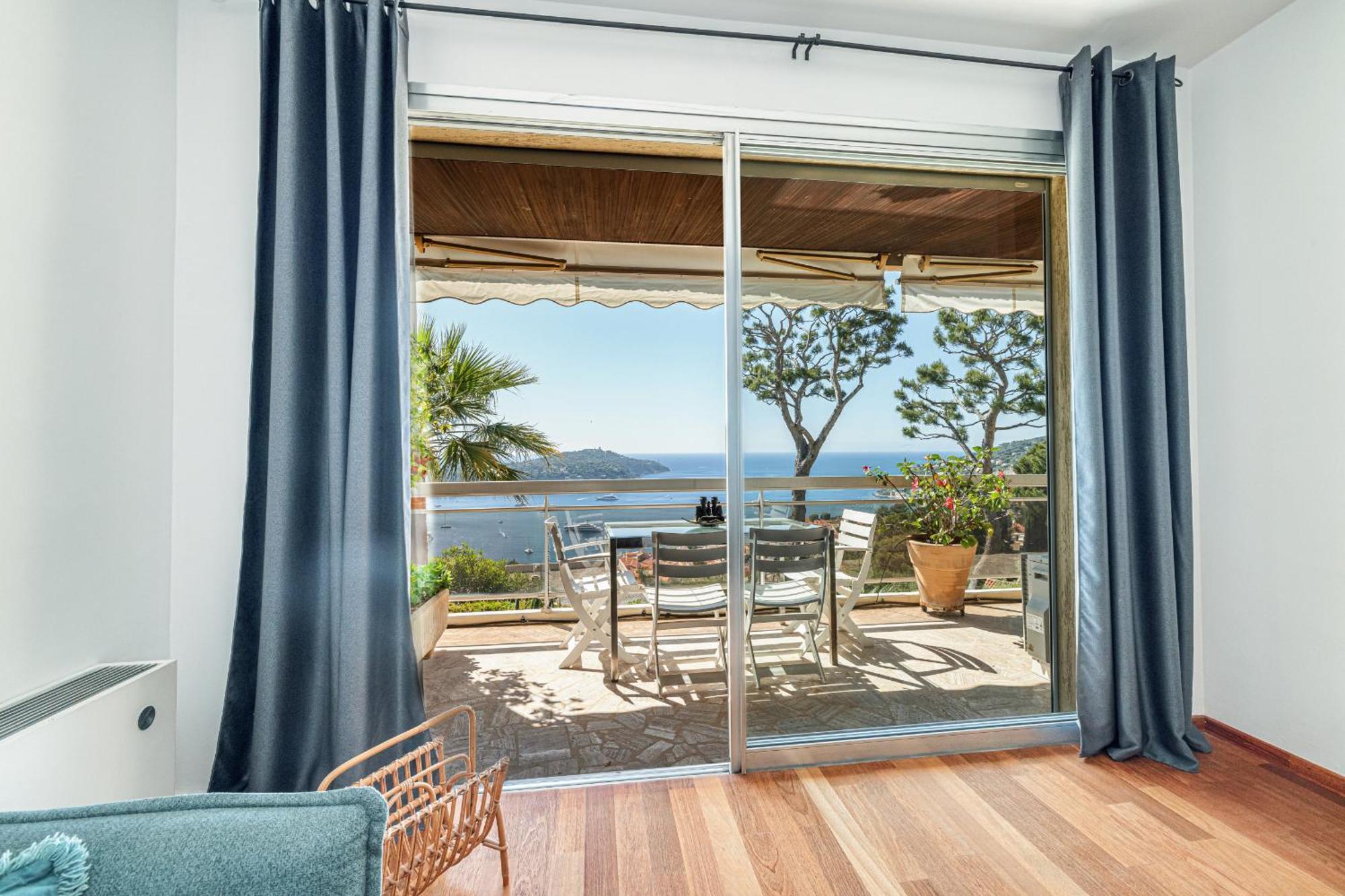 Extraordinary Sea View - 1 Bdr With Ac Lägenhet Villefranche-sur-Mer Exteriör bild