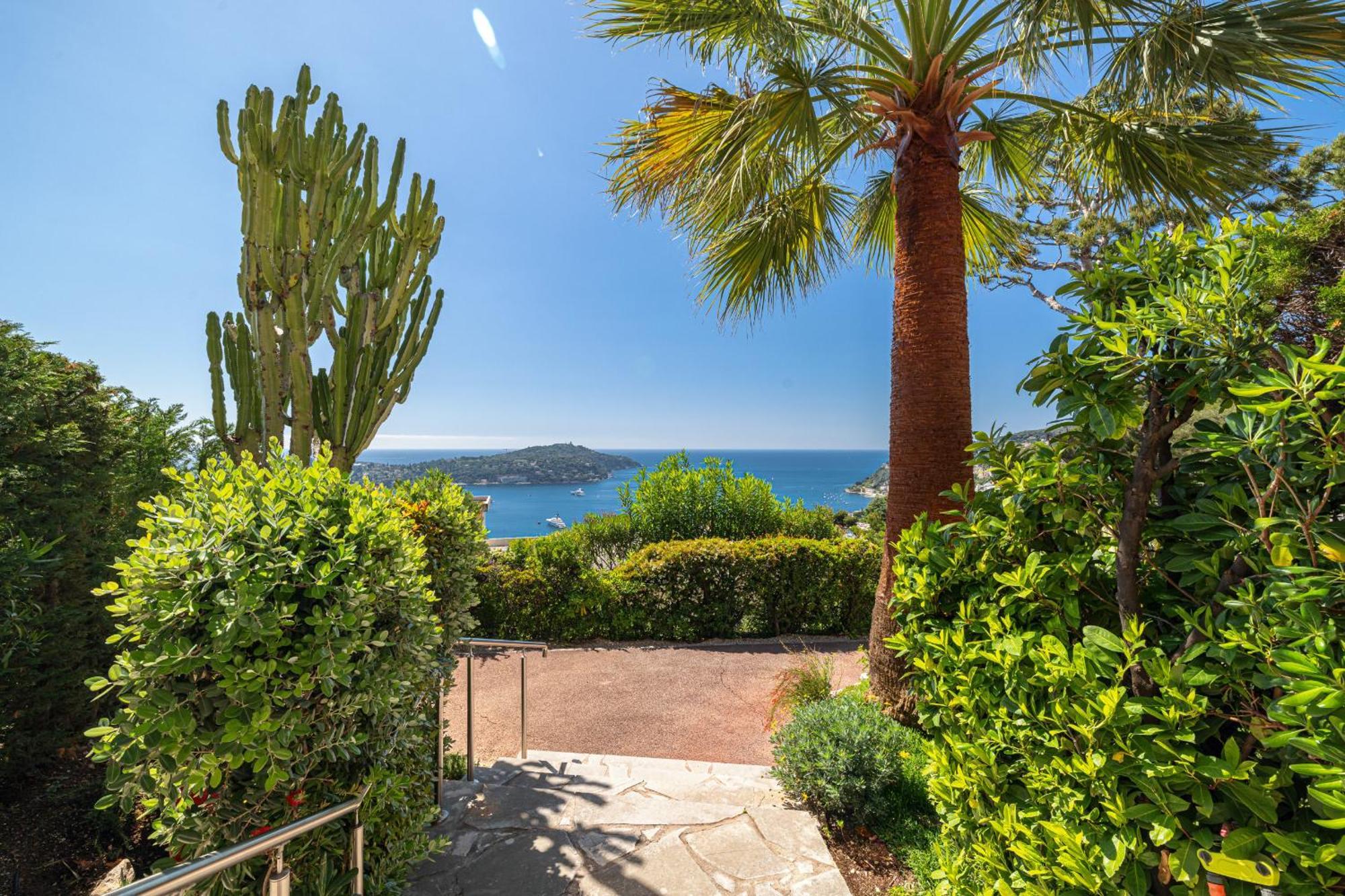 Extraordinary Sea View - 1 Bdr With Ac Lägenhet Villefranche-sur-Mer Exteriör bild